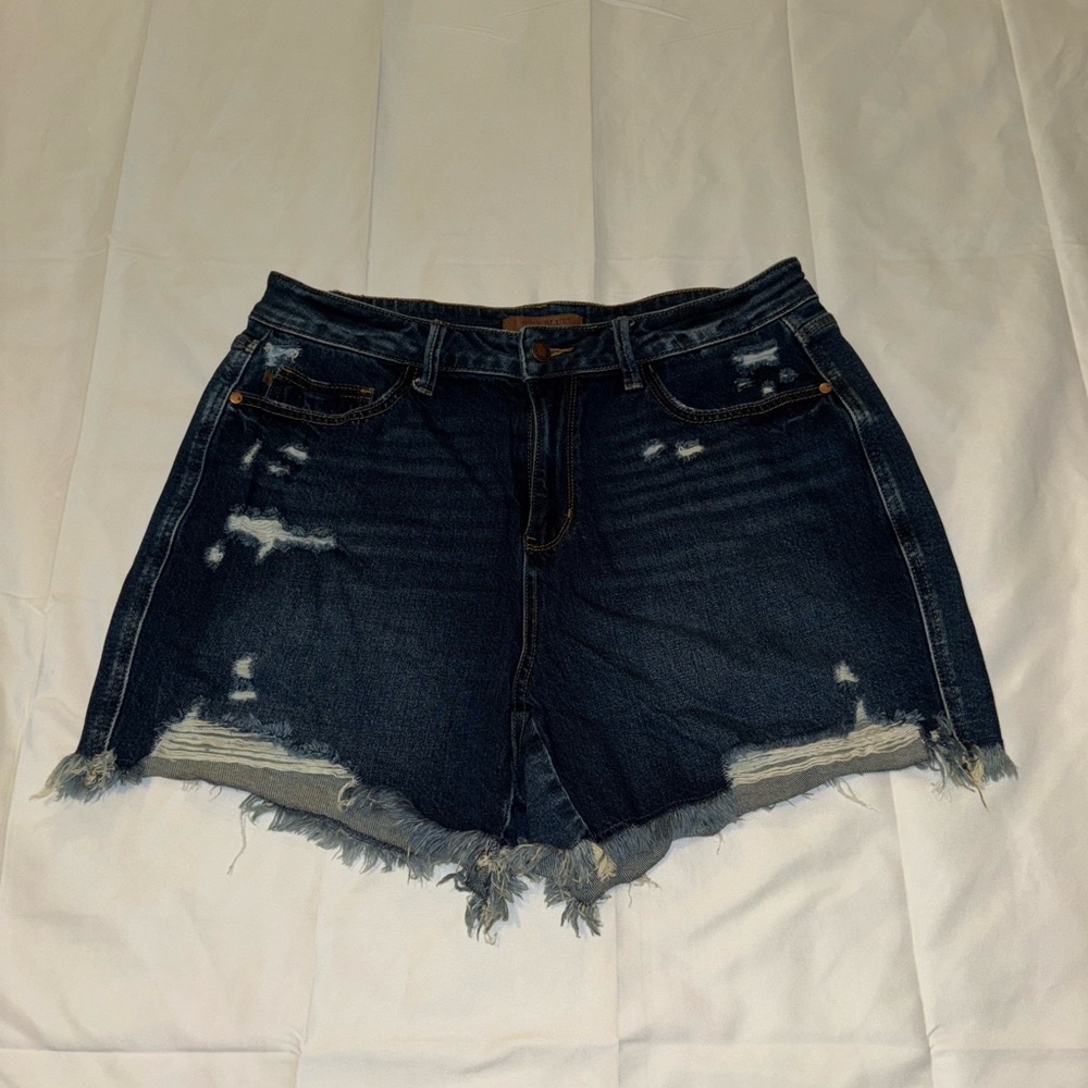 Judy Blue Midnight Distressed Jean Shorts Size 1XL